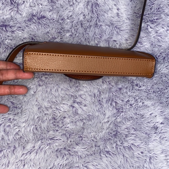 MK Cognac FannyPack - Picture 9 of 9